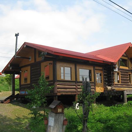 Log Cottage Himawari Naka-furano Luaran gambar